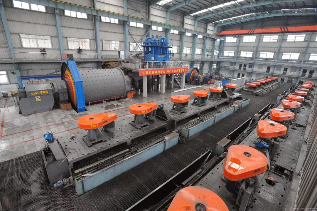 Dry ball mill in beneficiation production line
